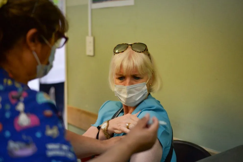 Río Negro ya distribuye otras 11.000 vacunas Sinopharm