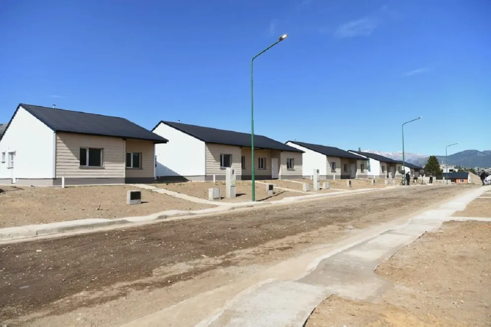 Anunciaron la construcción de 1.579 casas en Río Negro