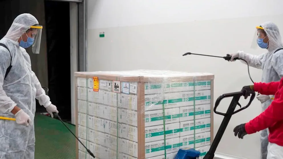 Covid-19: Río Negro recibe 15.300 dosis de Sinopharm