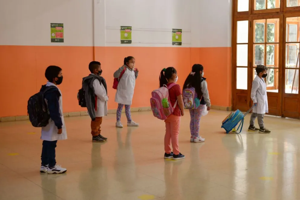 Recomiendan mantener los cuidados contra el Covid-19 en las actividades extraescolares