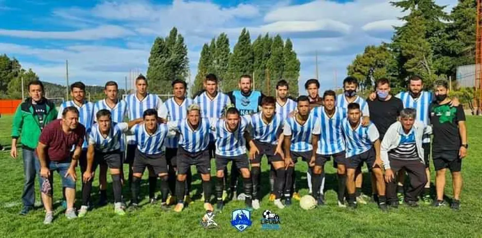 Alas ganó en casa y logró el esperado ascenso.