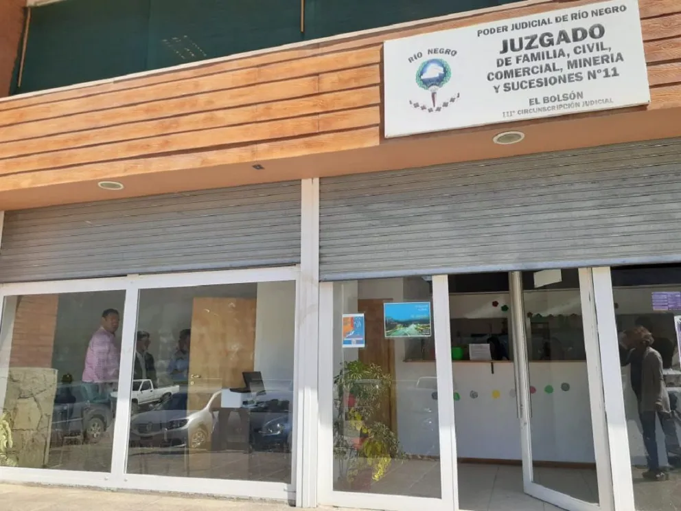 “Mediocridad del machismo vs la entereza de una mujer”