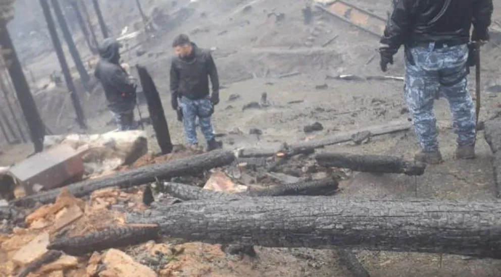 Aseguran que el incendio en Cholila se encuentra "contenido"