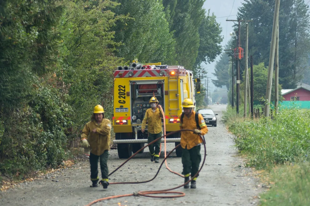 Ambiente amplía el presupuesto para combatir los incendios