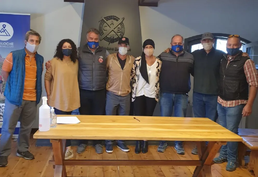 "Lile" Enevoldsen, al frente de la Escuela de Esquí y Snowboard del CAB