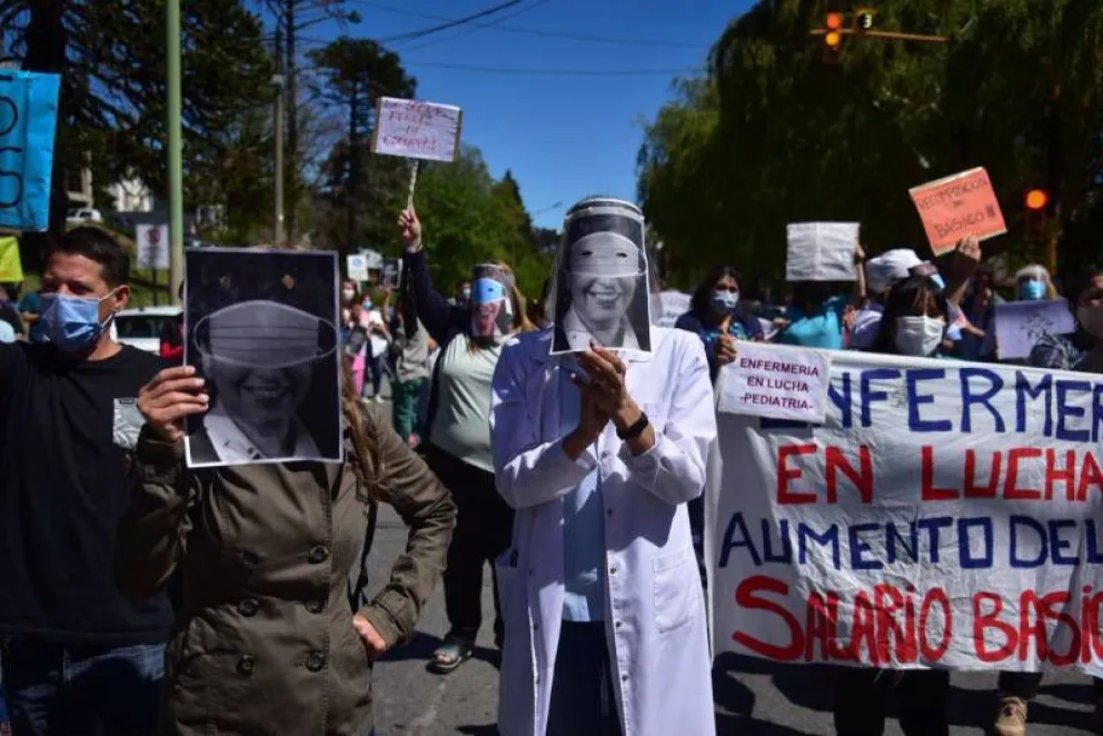 Vuelven a las calles como lo vienen haciendo los últimos meses.