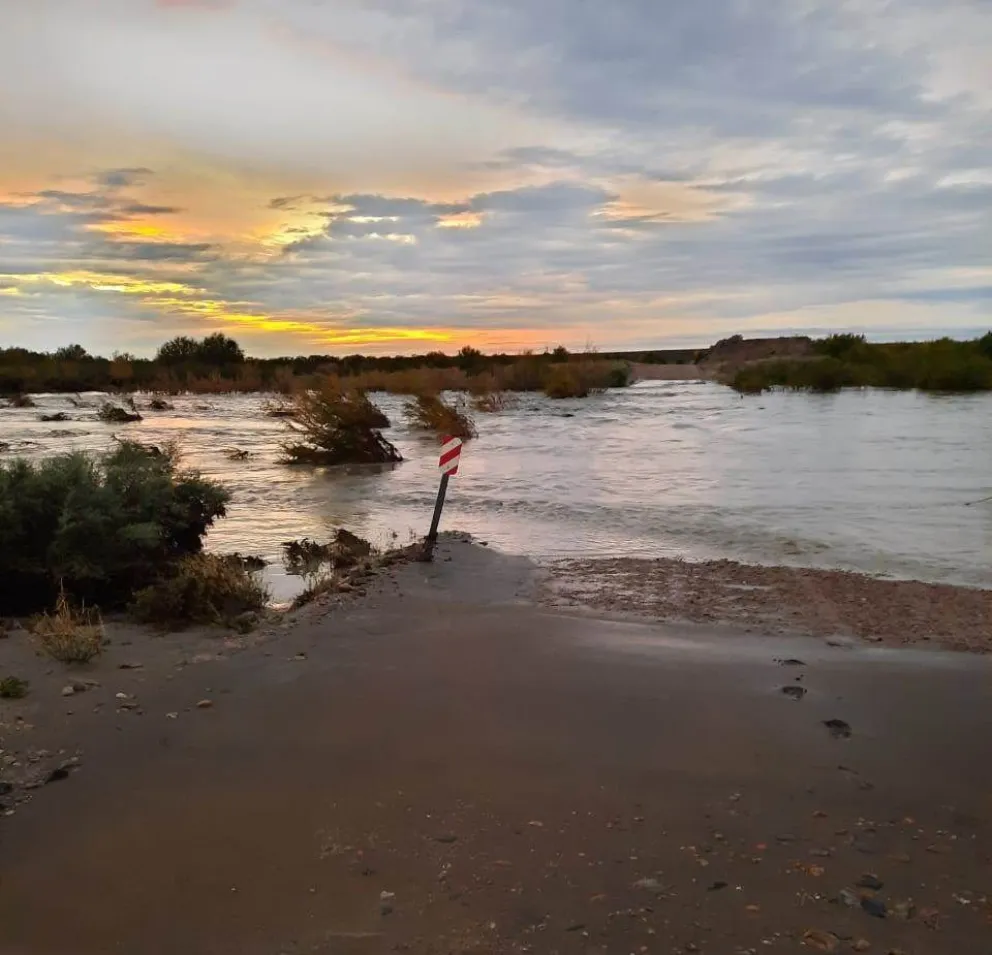 La ruta 23 continúa cortada por las intensas lluvias