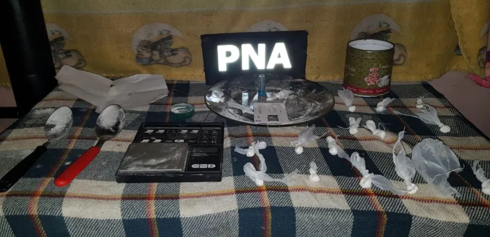 Prefectura desarticuló una operación de compra y venta de cocaína