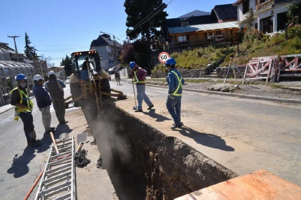 Por la obra del colector, amplían el corte de tránsito en Costanera