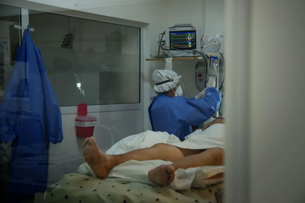 Gil: “la mayor cantidad de pacientes fallecidos con coronavirus, no estaban vacunados”