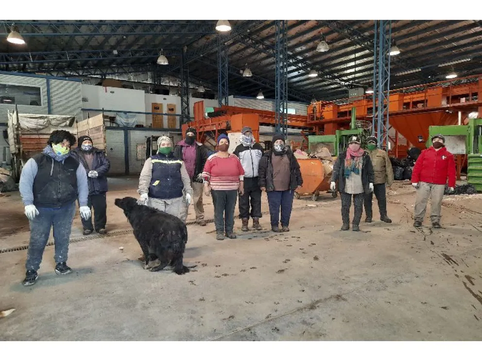 Más de 50 familias reciclan residuos en el Vertedero municipal