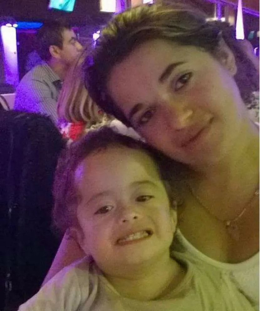 Buscan dar con el paradero de una joven y su hija