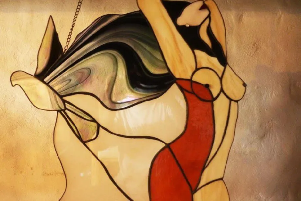 Un homenaje a las mujeres a través del Vitraux