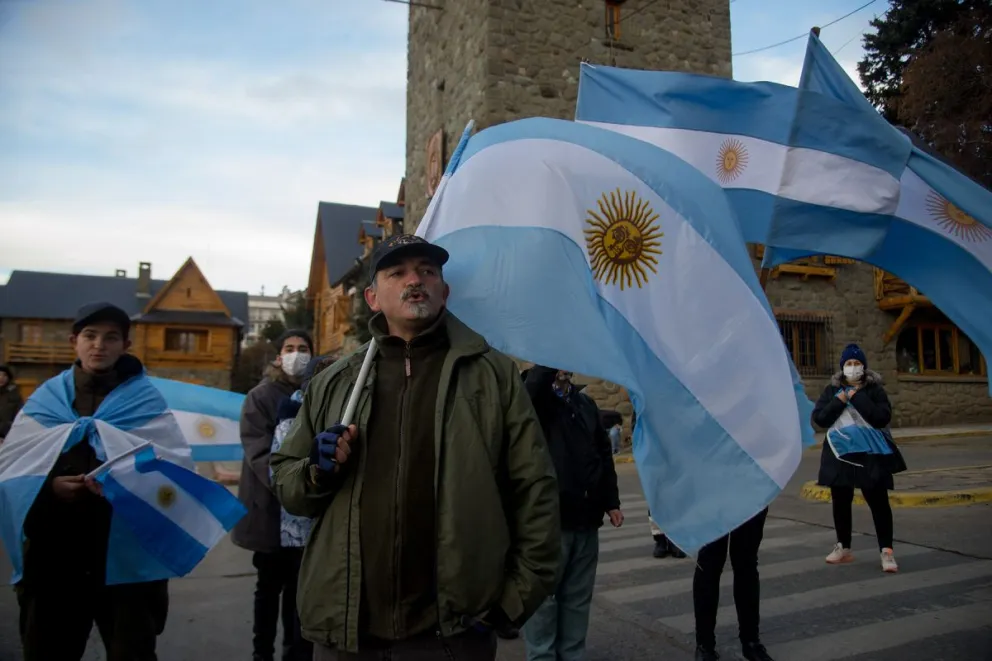 Marcharon en contra de las restricciones