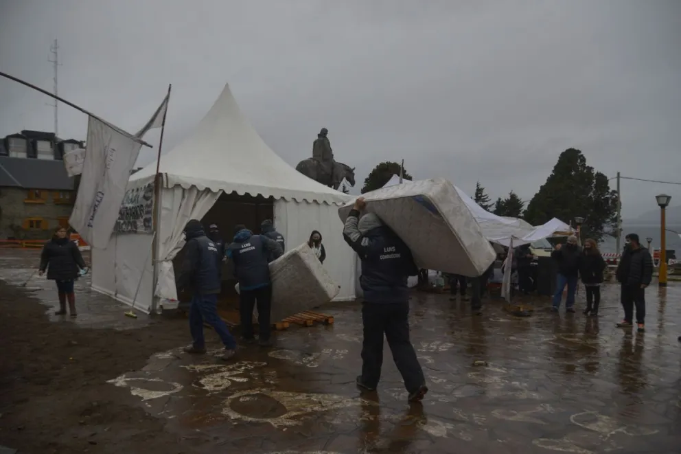 Gastronómicos iniciaron una huelga de hambre