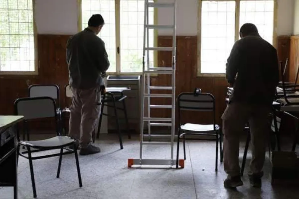 Porteros de escuelas recibirán un aumento salarial