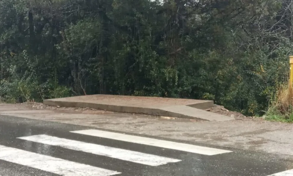 Vecinos del Oeste reclaman al Municipio la falta de garitas