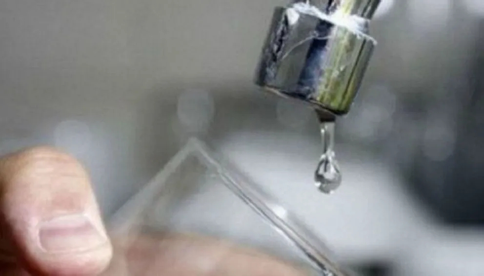 Más de 10 barrios no tendrán agua este sábado
