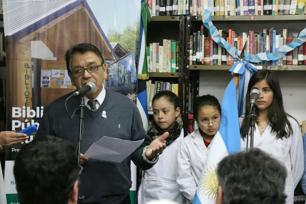 Falleció Eduardo Elhers, un apasionado por los libros