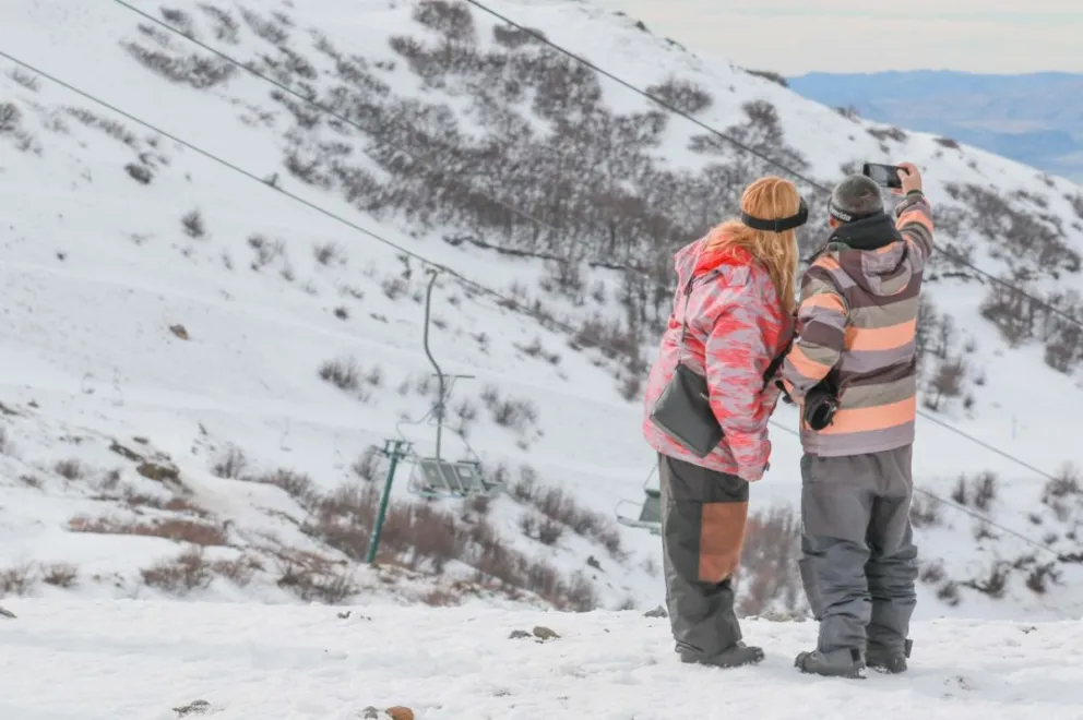 Postales del primer día de la preapertura del Cerro Catedral