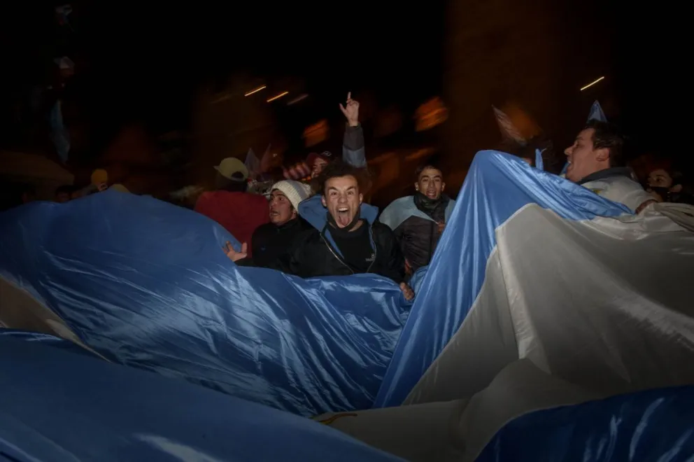 Bariloche celebró a lo grande el triunfo de Argentina