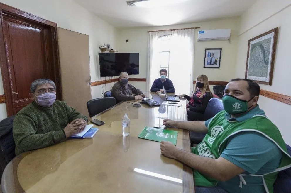 Docentes y estatales no llegan a un acuerdo con el Gobierno