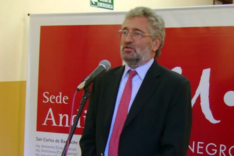 La UNRN declaró tres días de Duelo por la muerte de Juan Carlos Del Bello